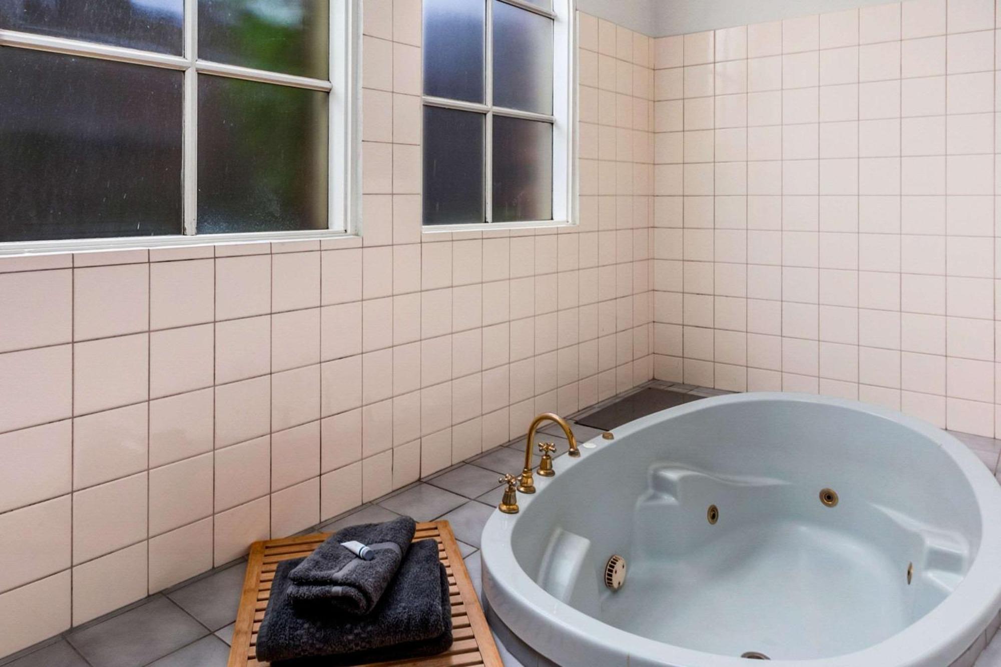 Greensborough Motel Melbourne Room photo